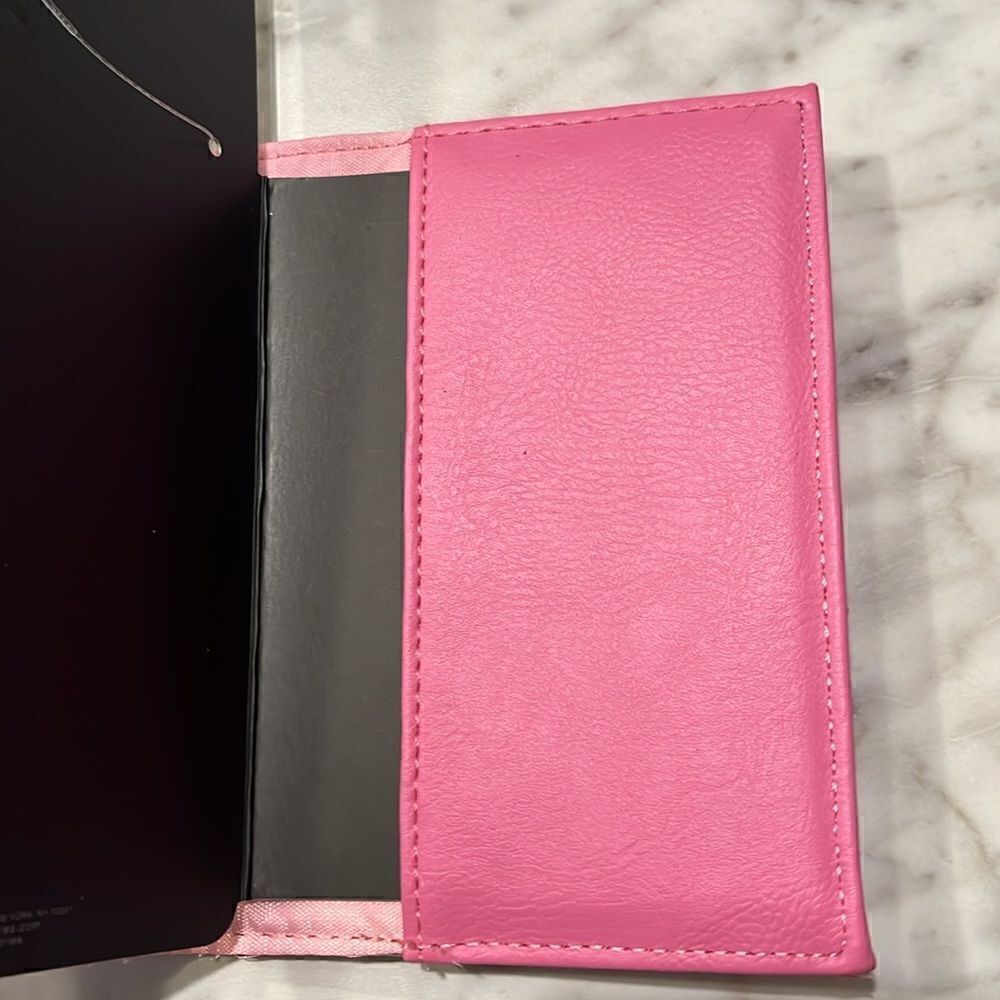 PASSPORT HOLDER - Picture 4 of 5